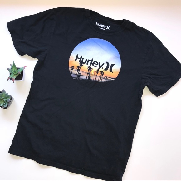 Hurley Other - Boys Hurley T-shirt Black size XL